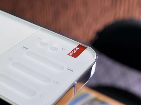 Intelligent: Die Feineinstellung erfolgt entweder über das integrierte Bedienfeld oder per App