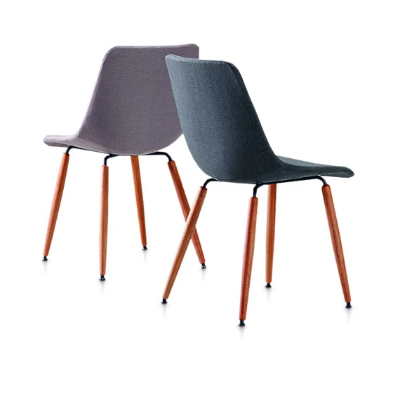 Linn: it’s up to the customer to decide whether he wants leather or fabric, oak or walnut