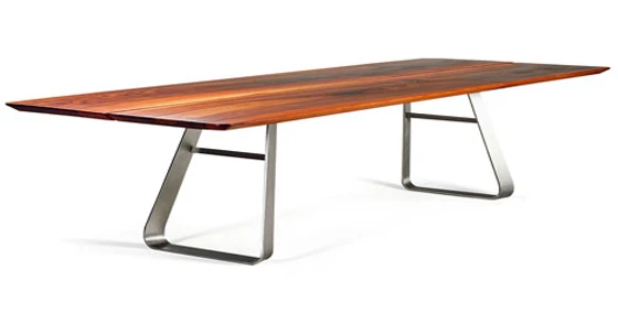 Cuba: a great deal of technical sophistication went into the development of the outward-slanting skids