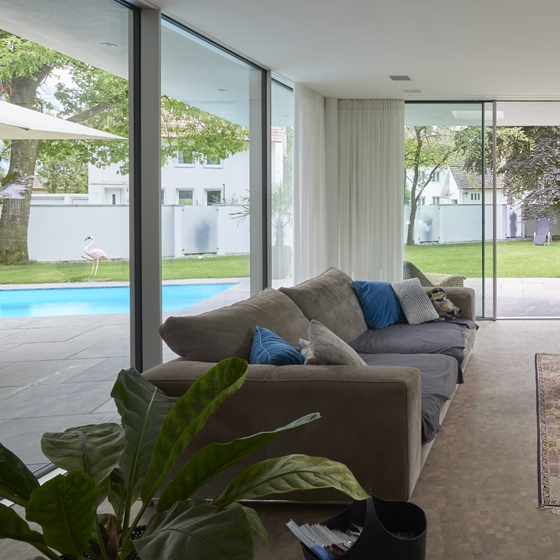 Lees storie minimal windows®4+ in a spacious country villa