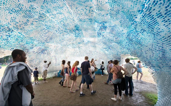 Top: Jason Klimoski (left), Lesley Chang (right). ©Marko Prelic. Bottom: Head in the Clouds, interior view. ©Chuck Choi