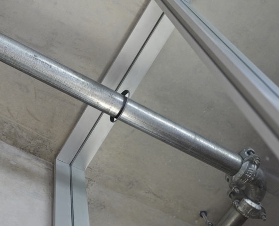 Adotta’s dedicated design team works closely with interior architects to achieve their desired look and feel. The glass walls and solid partitions can be tailored to fit around other architectural elements