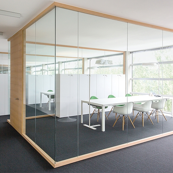 Read story Division of workspaces