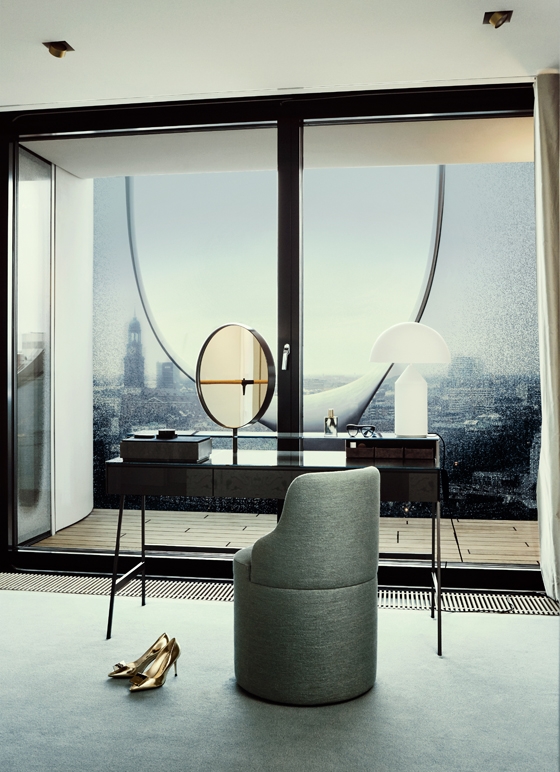 The wittenberg lamp series presents the apartments in Hamburg’s Elbphilharmonie building in the best light; Photo © Engel & Völkers, Nina Struve