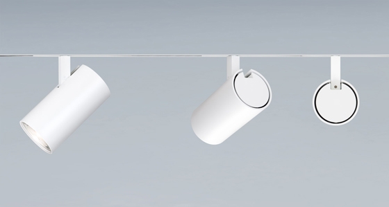 The reworked series wittenberg 4.0 is striking for its more compact design without visible screws or wires, and its lamp head with a large light-emitting surface that is well-shielded to prevent glare
