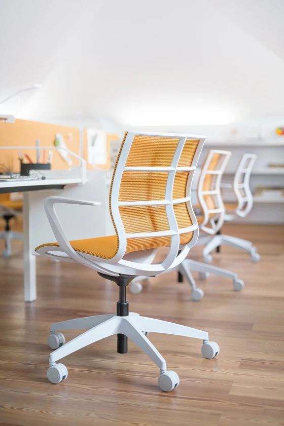 SE:JOY, Design: Martin Ballendat; © Sedus