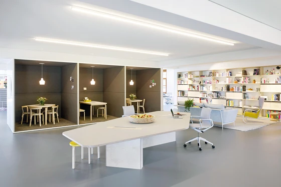 STUDIO OFFICE. Photo: © Vitra