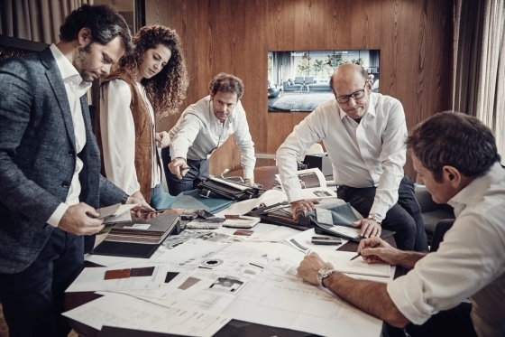 The company continues to be run by the Minotti family. Alberto and Ile’s sons, Renato and Roberto, have been joined by Renato’s sons, Alessio and Alessandro, and Roberto’s daughter, Susanna, to ensure knowledge is passed down through the generations