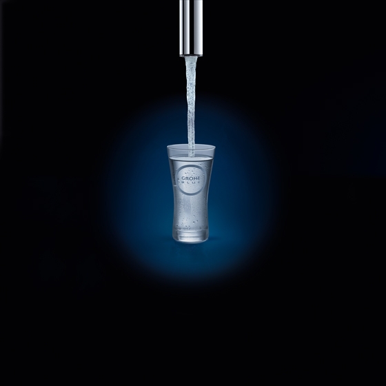 Leer la historia Cool and clever: GROHE Blue
