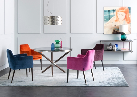 People want colour. With individual tones and accents, Christine Kröncke creates moods that whet the appetite for living. Like a conductor, she leaves nothing to chance – everything is harmoniously orchestrated