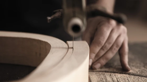 Viele Hände, grossartige Arbeit: Horgenglarus' Qualitätssignatur erstreckt sich über den gesamten arbeitsintensiven Produktionsprozess