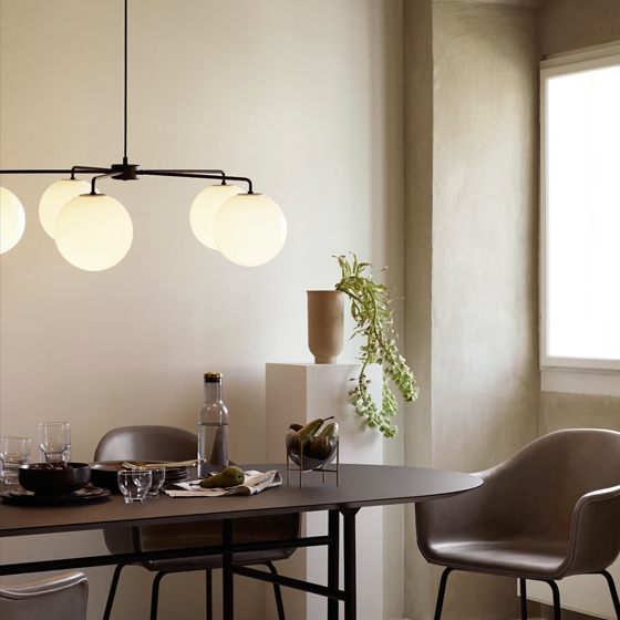 Lees storie Light the way: MENU