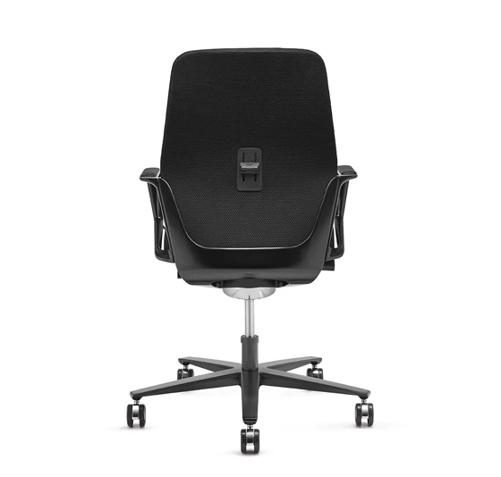 Der ergonomische Drehstuhl Signo Task mit luftdurchlässigem Netzrücken und Lumbalstütze eignet sich für alle Einsatzbereiche. Er ist erhältlich mit mittelhoher oder hoher Rückenlehne und mit allen Sitzbezügen aus der Kollektion