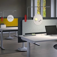 The Frame accessory line, here in perfect interplay with the Flow workstation system, offers solutions for the most diverse workplace needs. The main component is the NeoTex screen, providing privacy and improved room acoustics