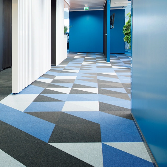 Erfahre mehr über die Geschichte Verbunden durch den Boden auf der DOMOTEX 2019